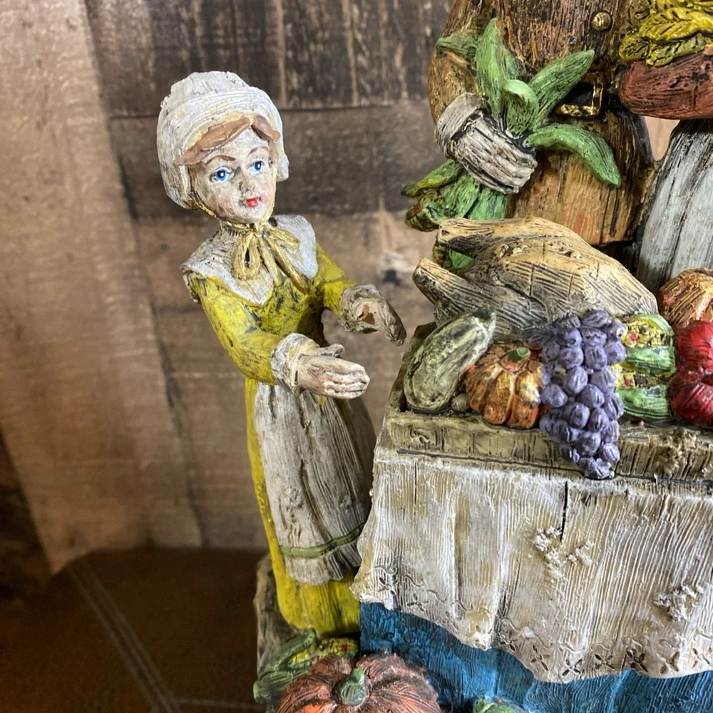Vintage Style Colonial Pilgrim Family Thanksgiving Dinner Statue Decoration‎